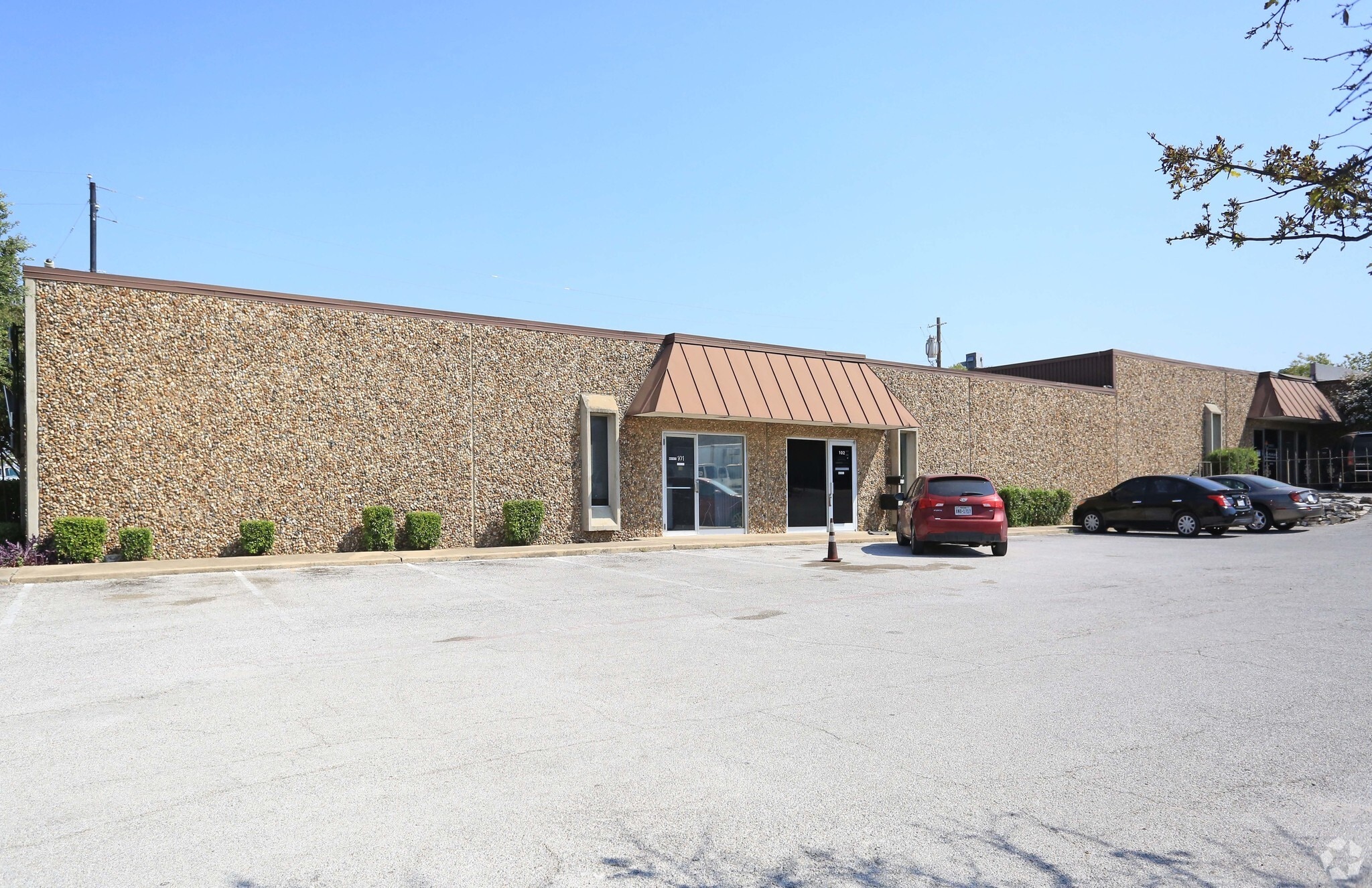 10836 Grissom Ln, Dallas, TX for Rent
