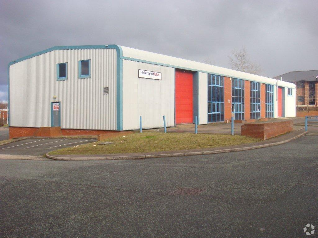 Tenter Rd, Northampton, NTH for Sale