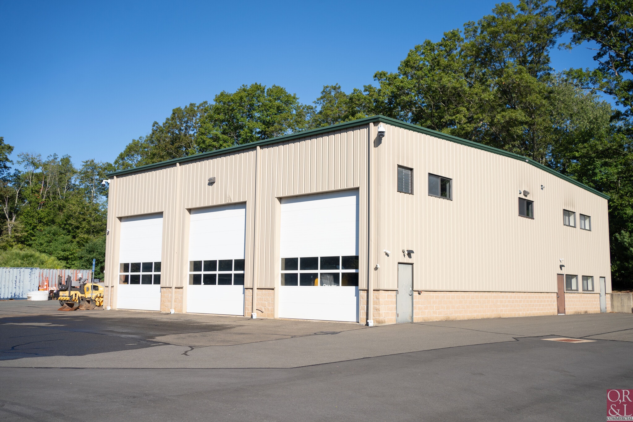 1198 West St, Southington, CT for Sale