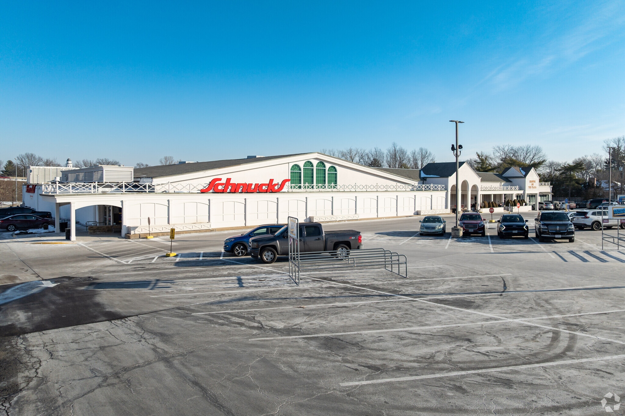 10275-10287 Clayton Rd, Frontenac, MO for Rent