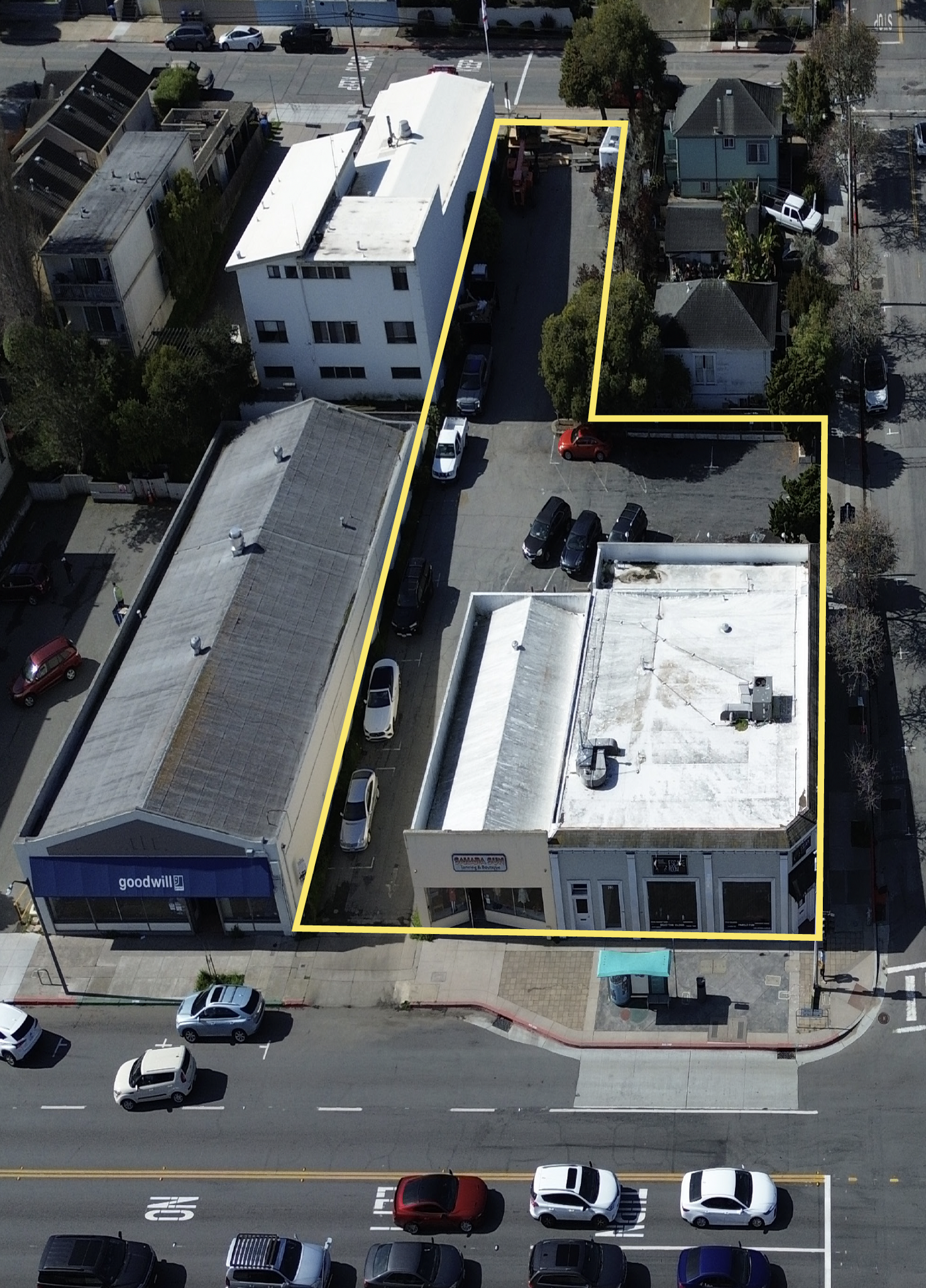 585-599 Lighthouse St, Monterey, CA for Sale