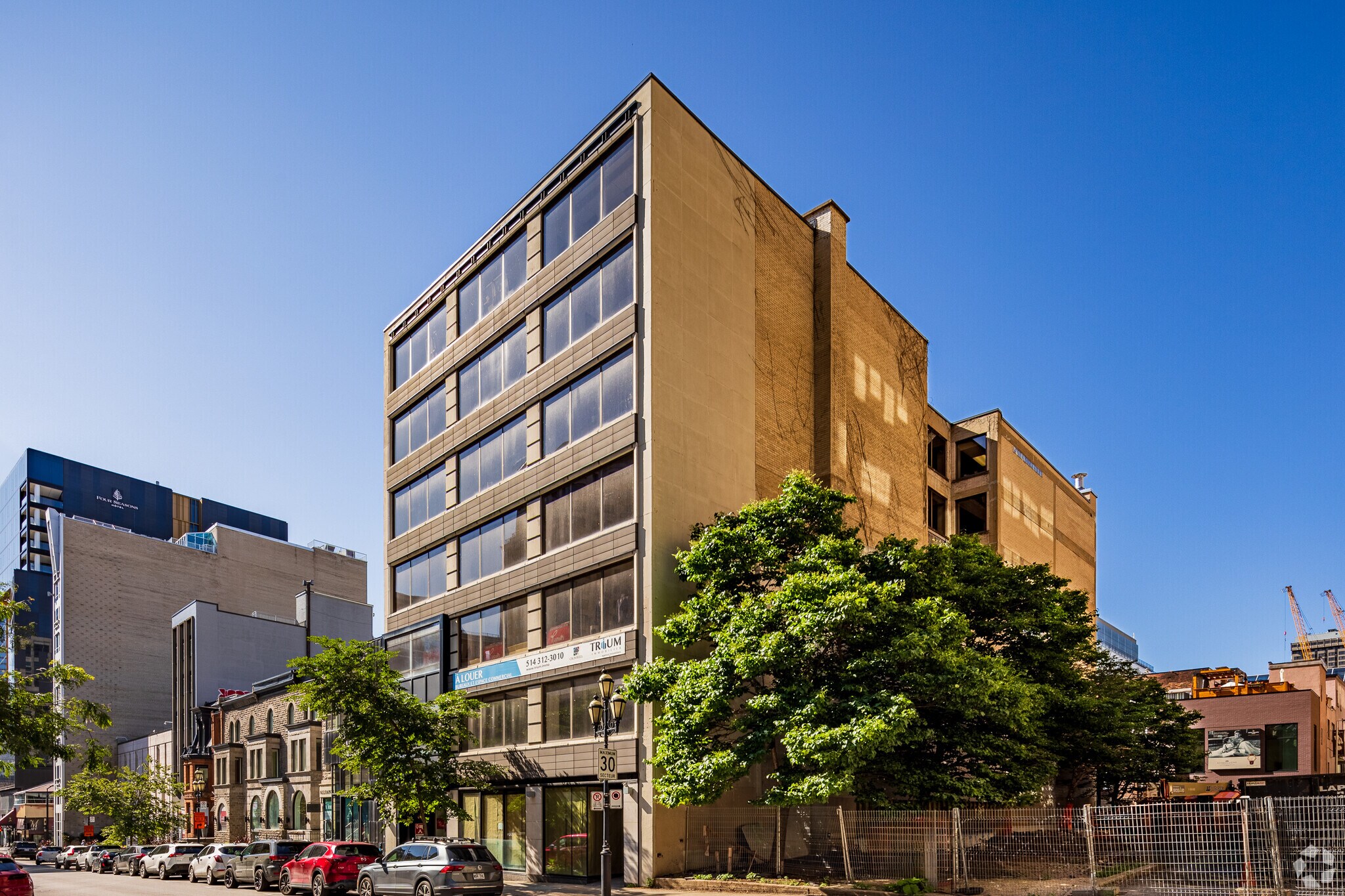 2160-2170 Rue de la Montagne, Montréal, QC for Rent