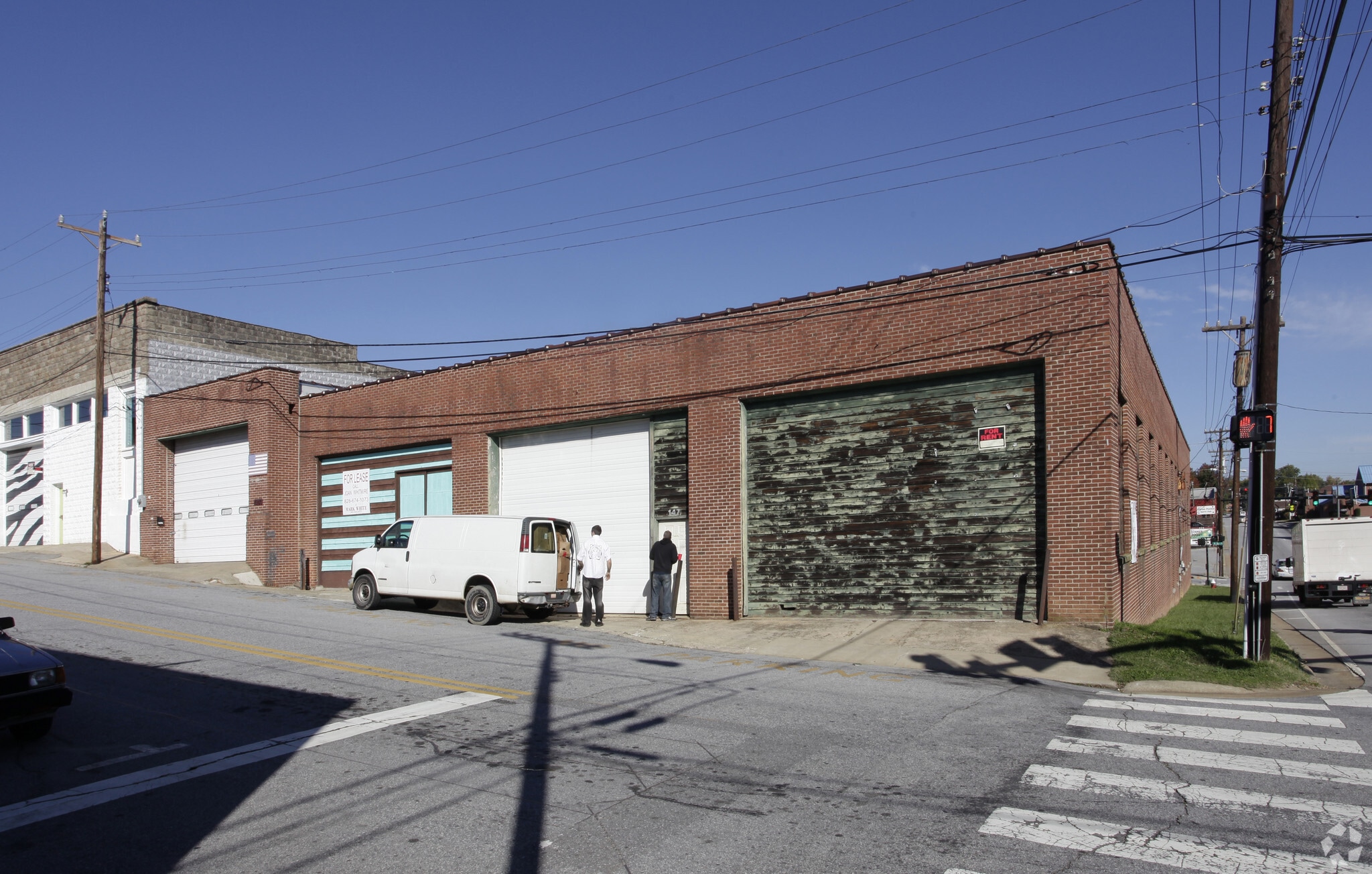 147 1st Ave E, Hendersonville, NC for Rent