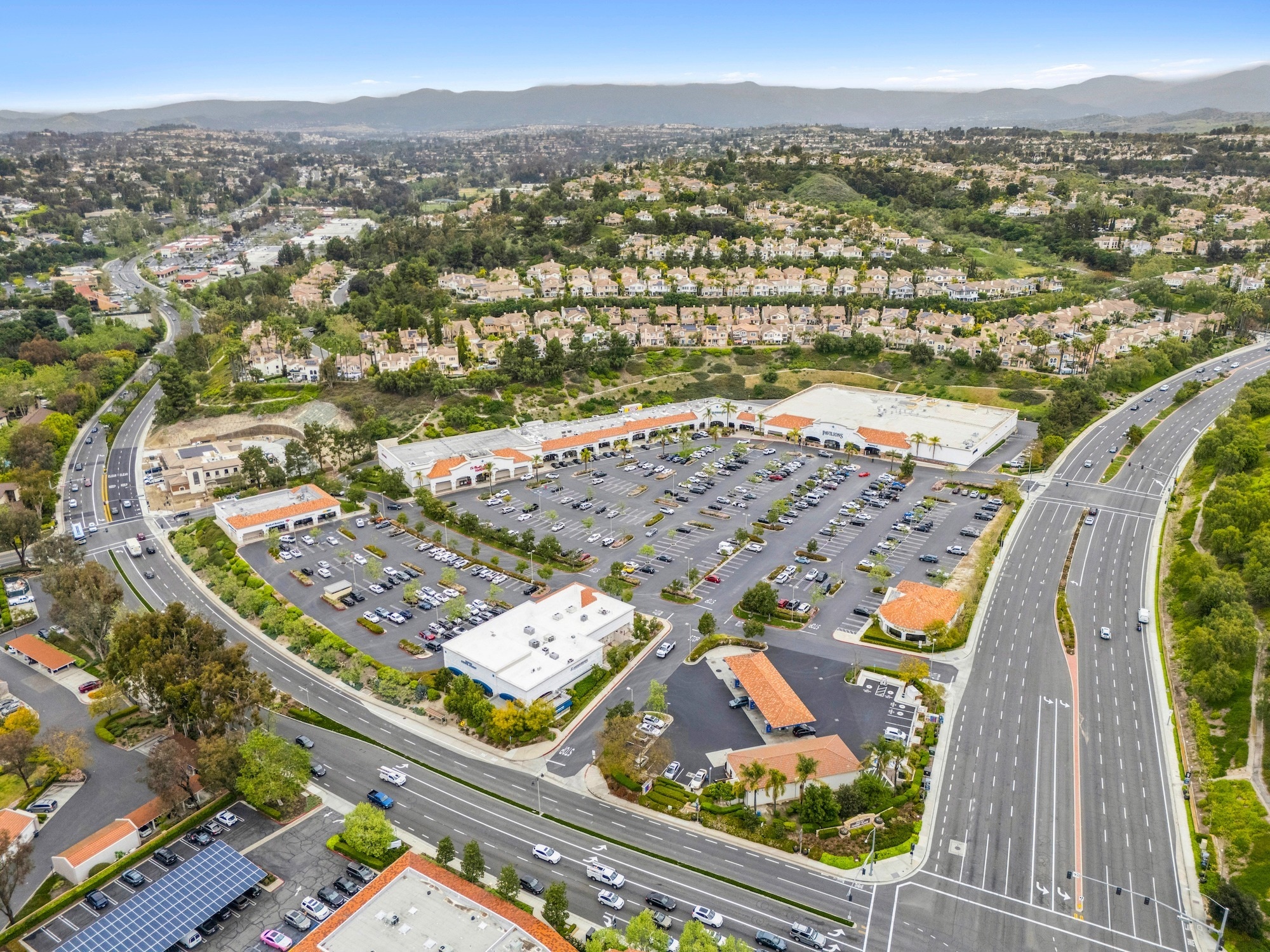 Oso Pky @ Marguerite Pky, Mission Viejo, CA for Rent