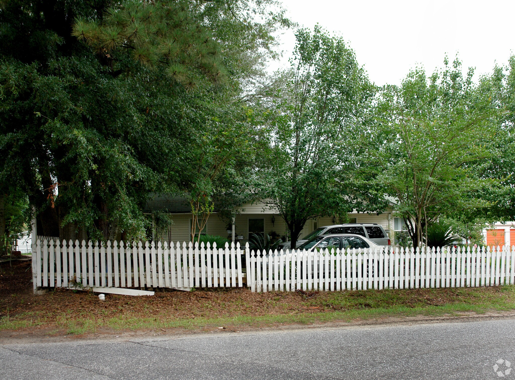 4326 Leslie St, North Charleston, SC for Sale