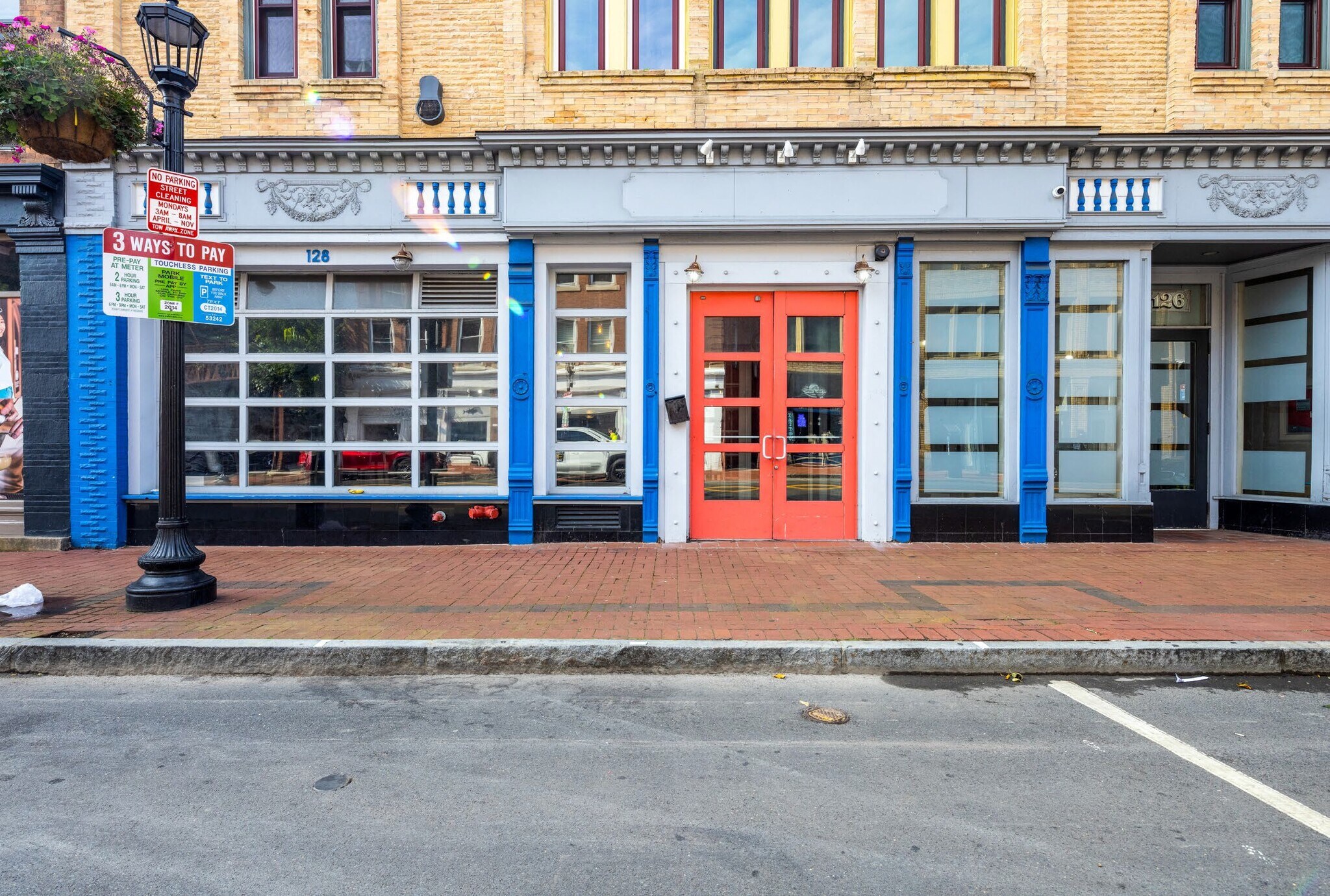 126128 Washington St Norwalk, CT 06854 Retail Property for Lease on