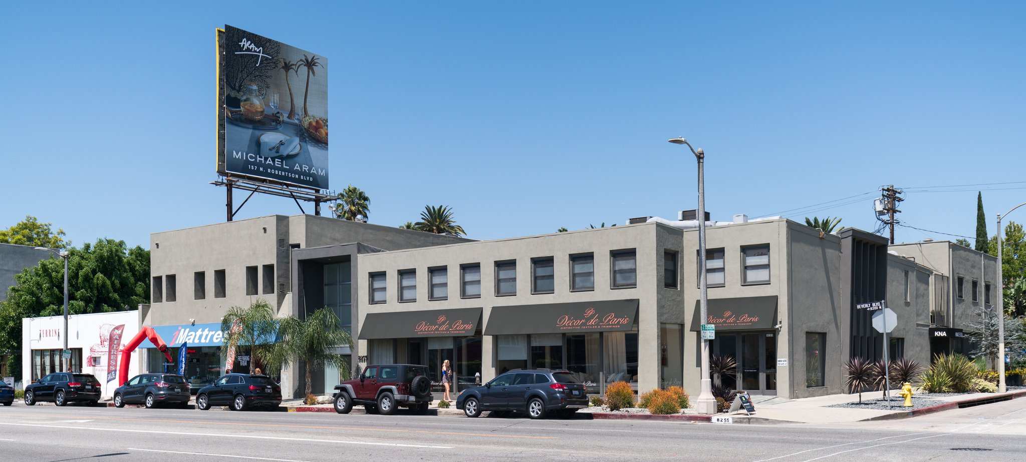 8255 Beverly Blvd, Los Angeles, CA for Rent