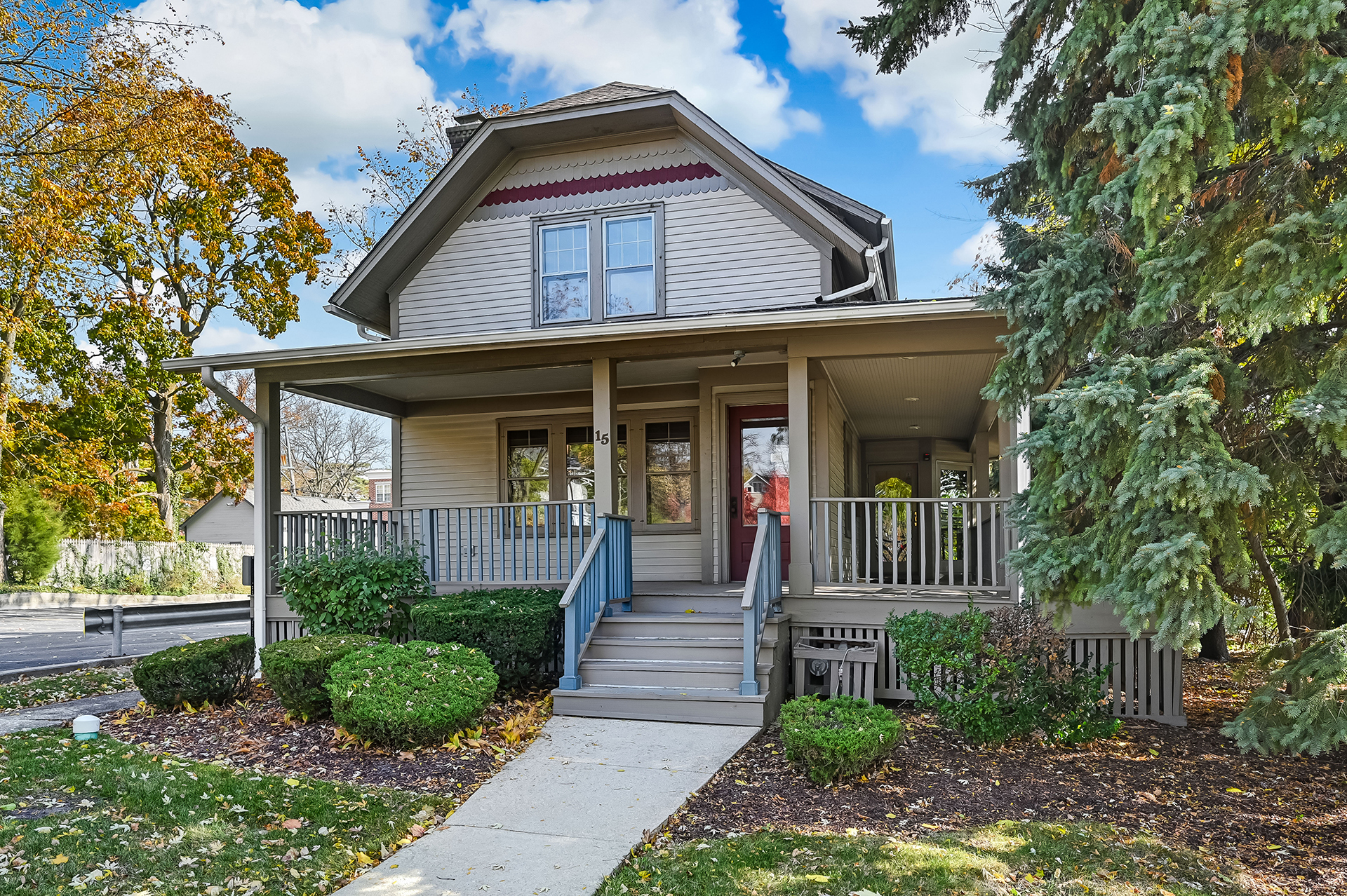 15 N Lincoln St, Hinsdale, IL for Sale