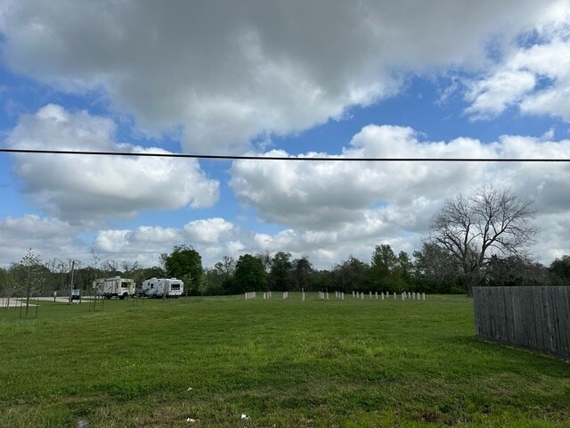 1211 Old Main St, Sweeny, TX for Sale