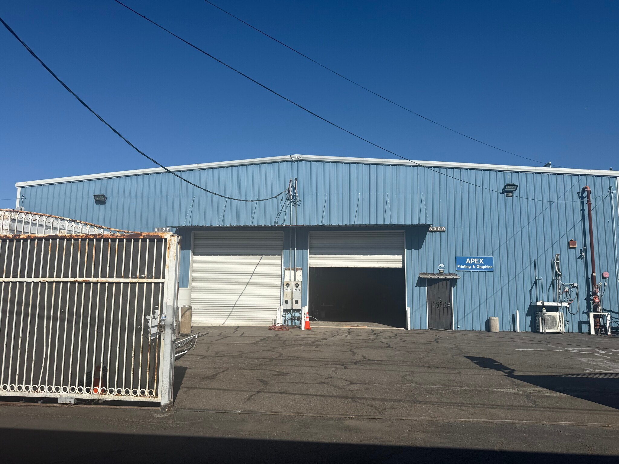 8907-8909 San Leandro St, Oakland, CA for Rent