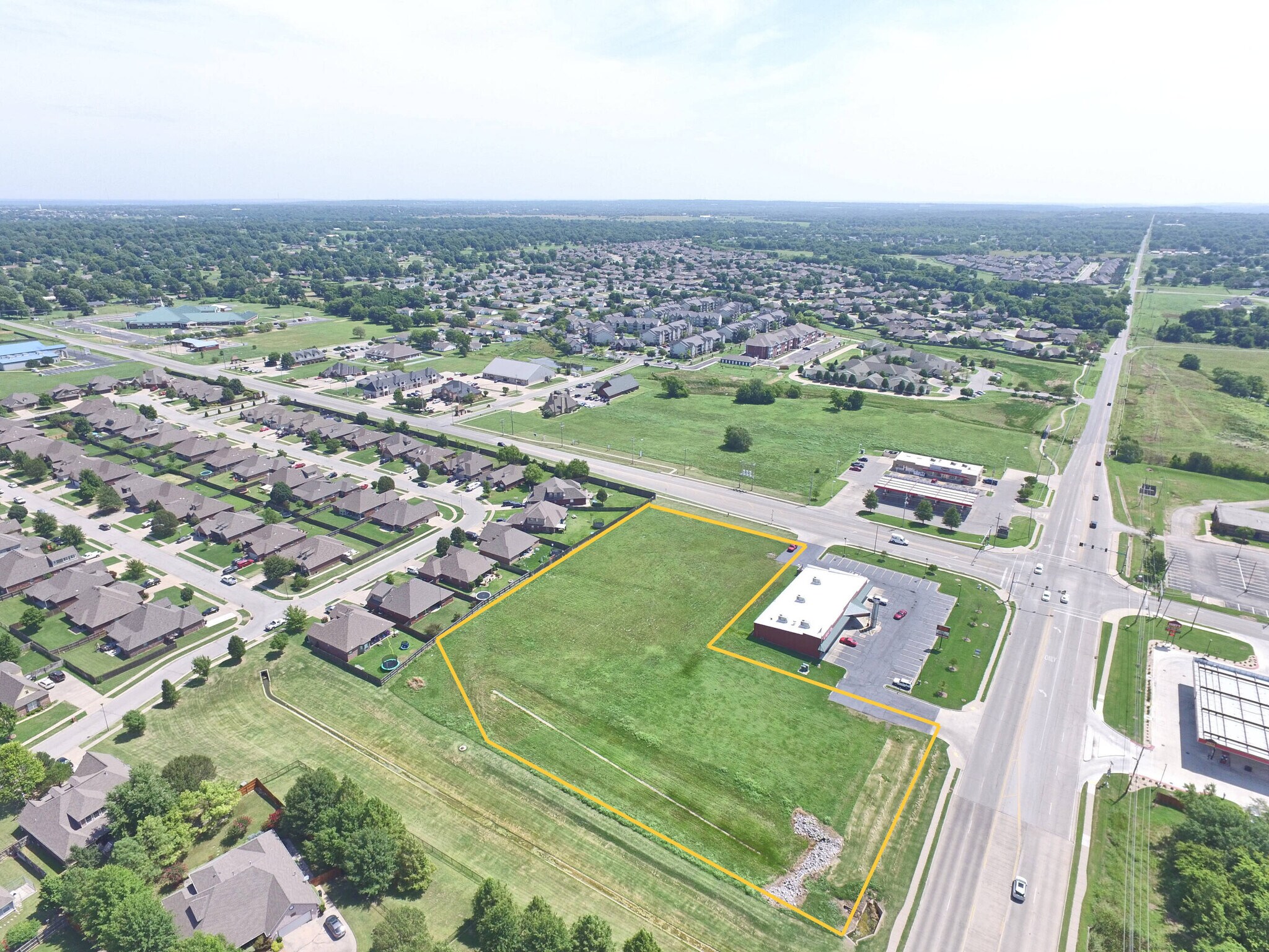 E 86th St N @ N 145th E Ave, Owasso, OK for Sale
