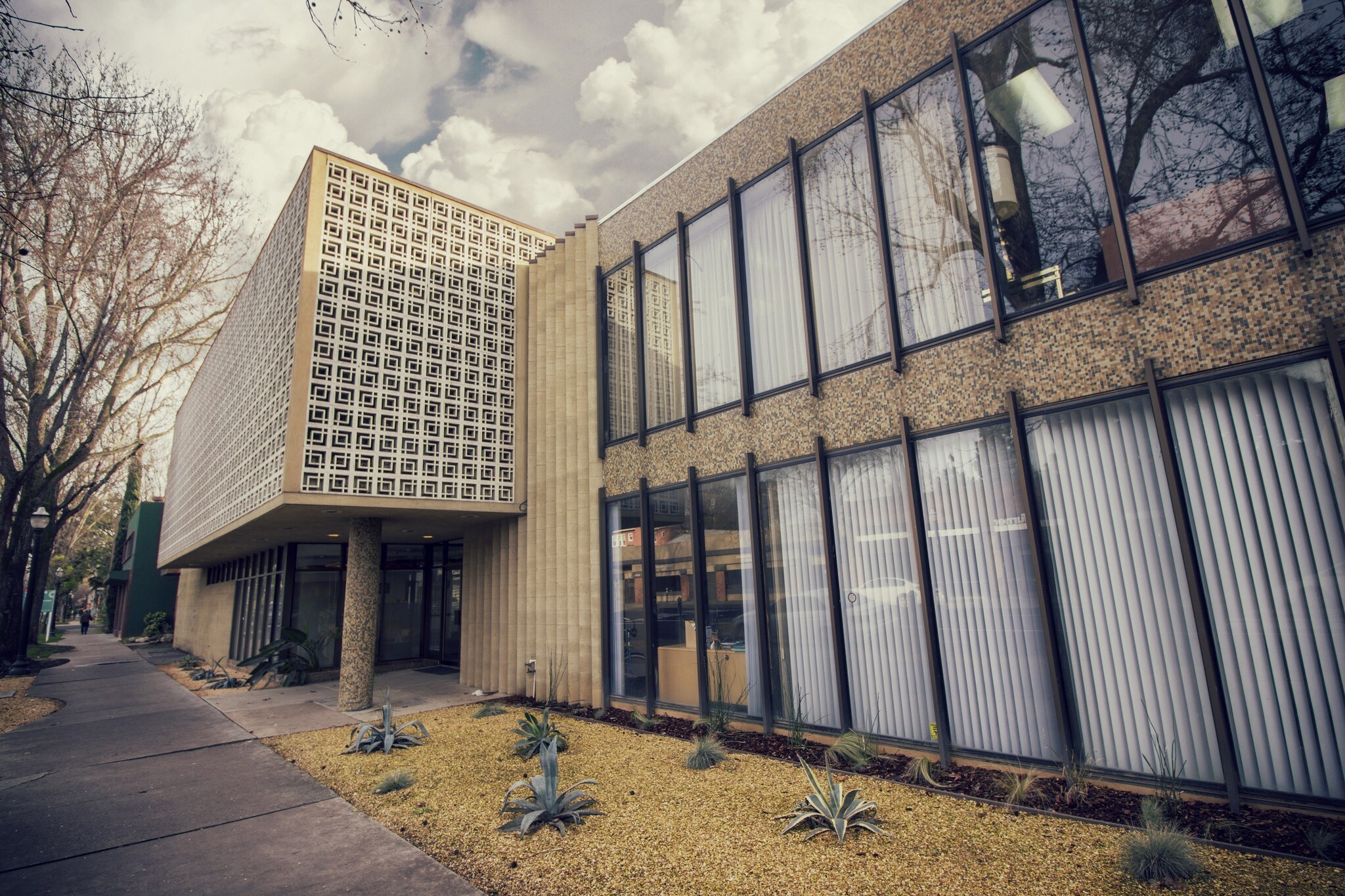 1220 H St, Sacramento, CA for Rent
