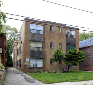 Toronto, ON undefined - 156 Barrington Ave