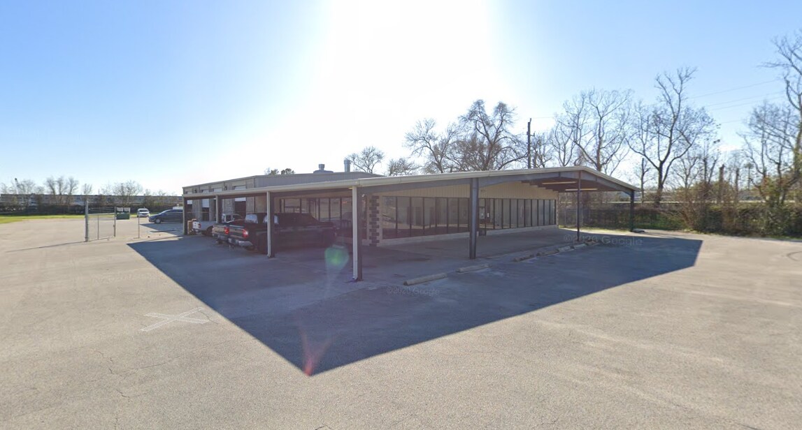 3200 Greens Rd, Houston, TX for Rent