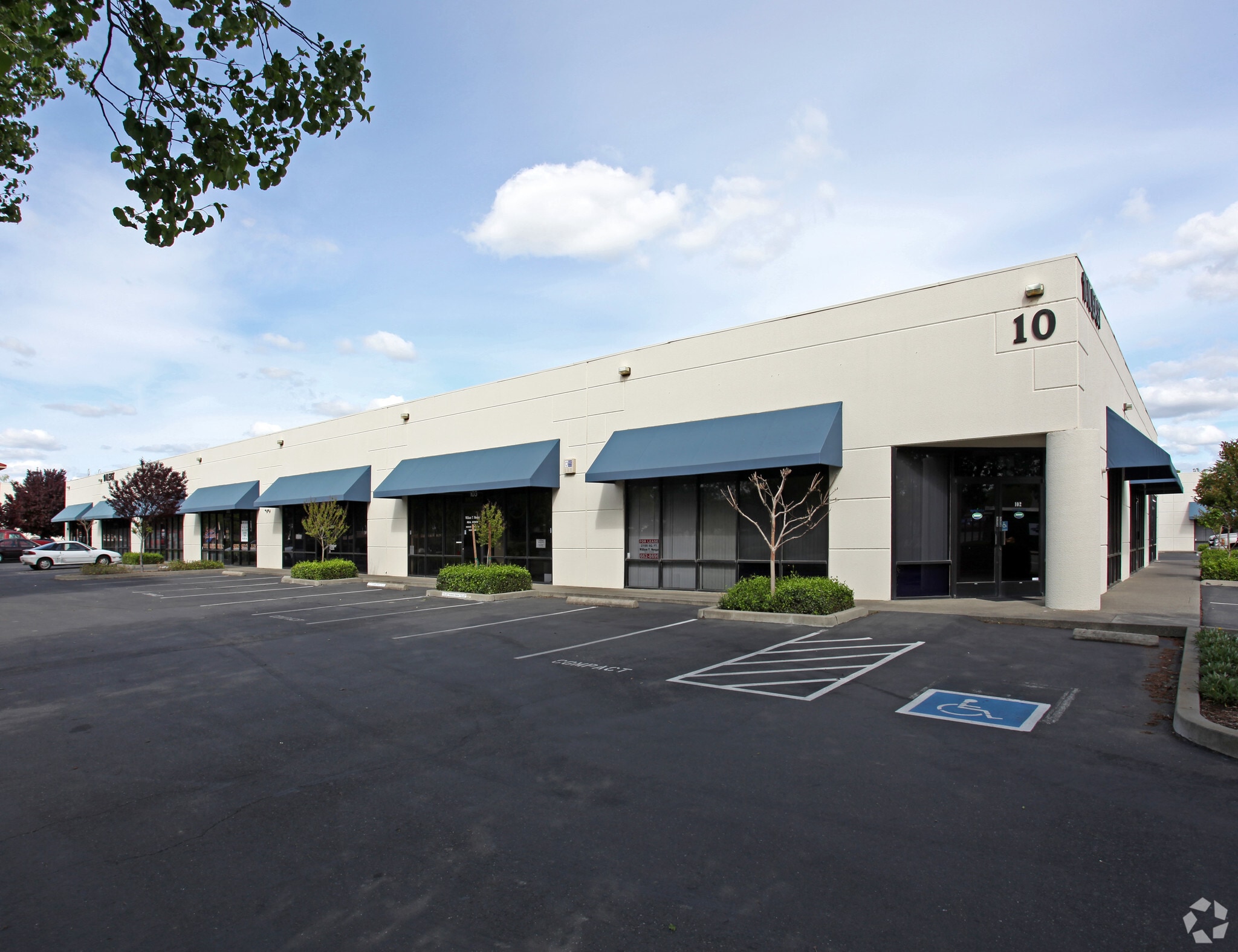 10 N East St, Woodland, CA for Rent