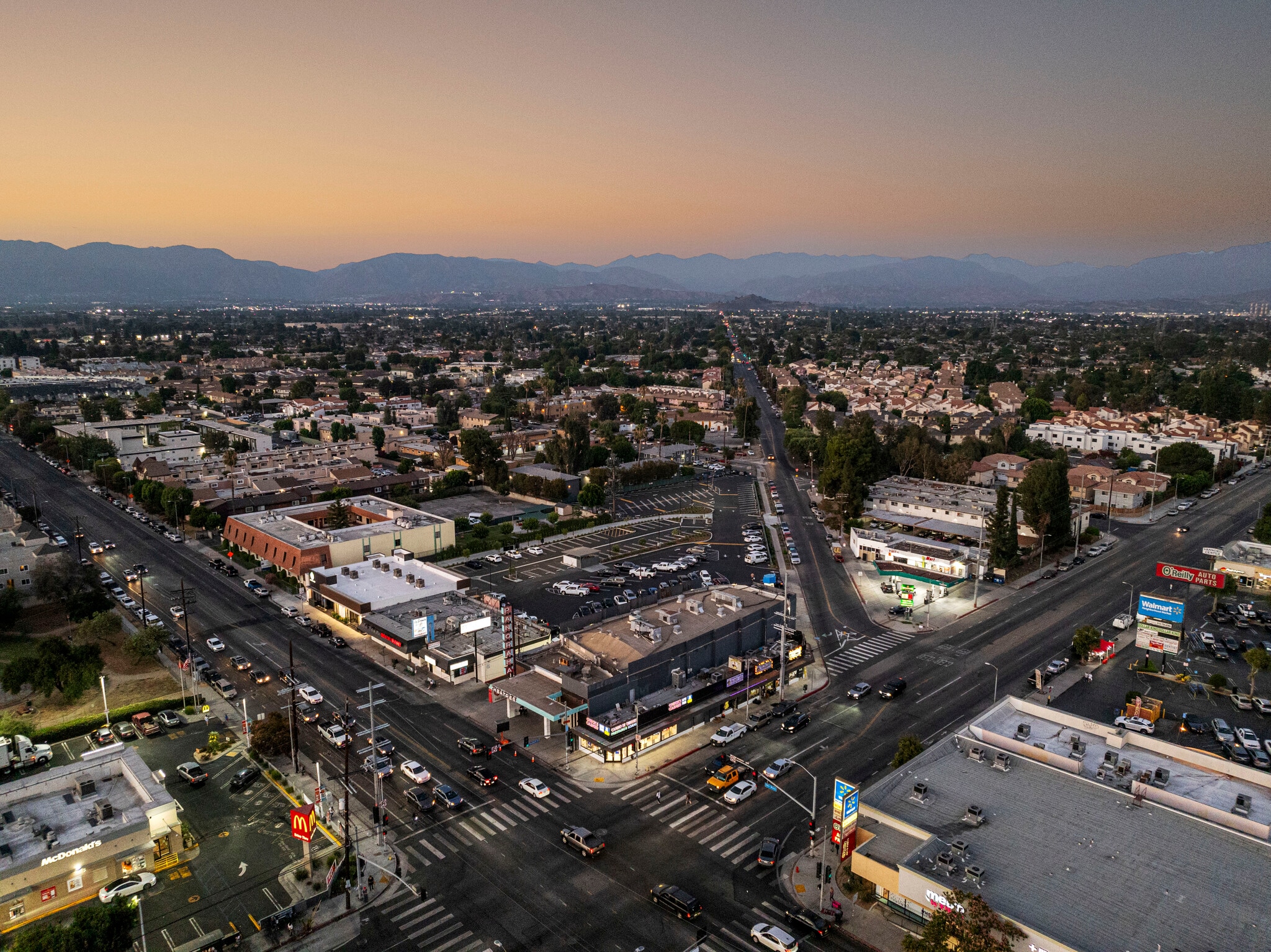 9110 Van Nuys Blvd, Panorama City, CA for Rent