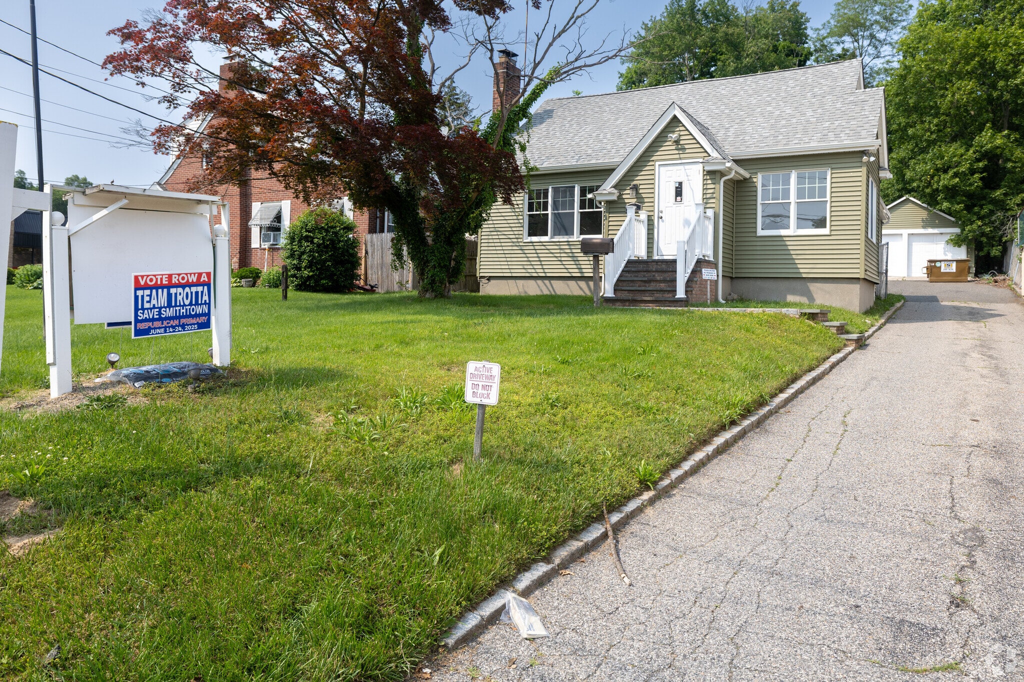 153 Main St, Kings Park, NY for Sale