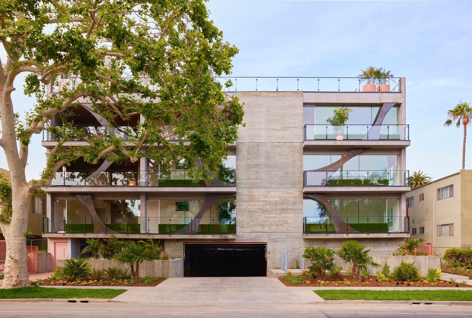 1946 Overland Ave, Los Angeles, CA for Sale