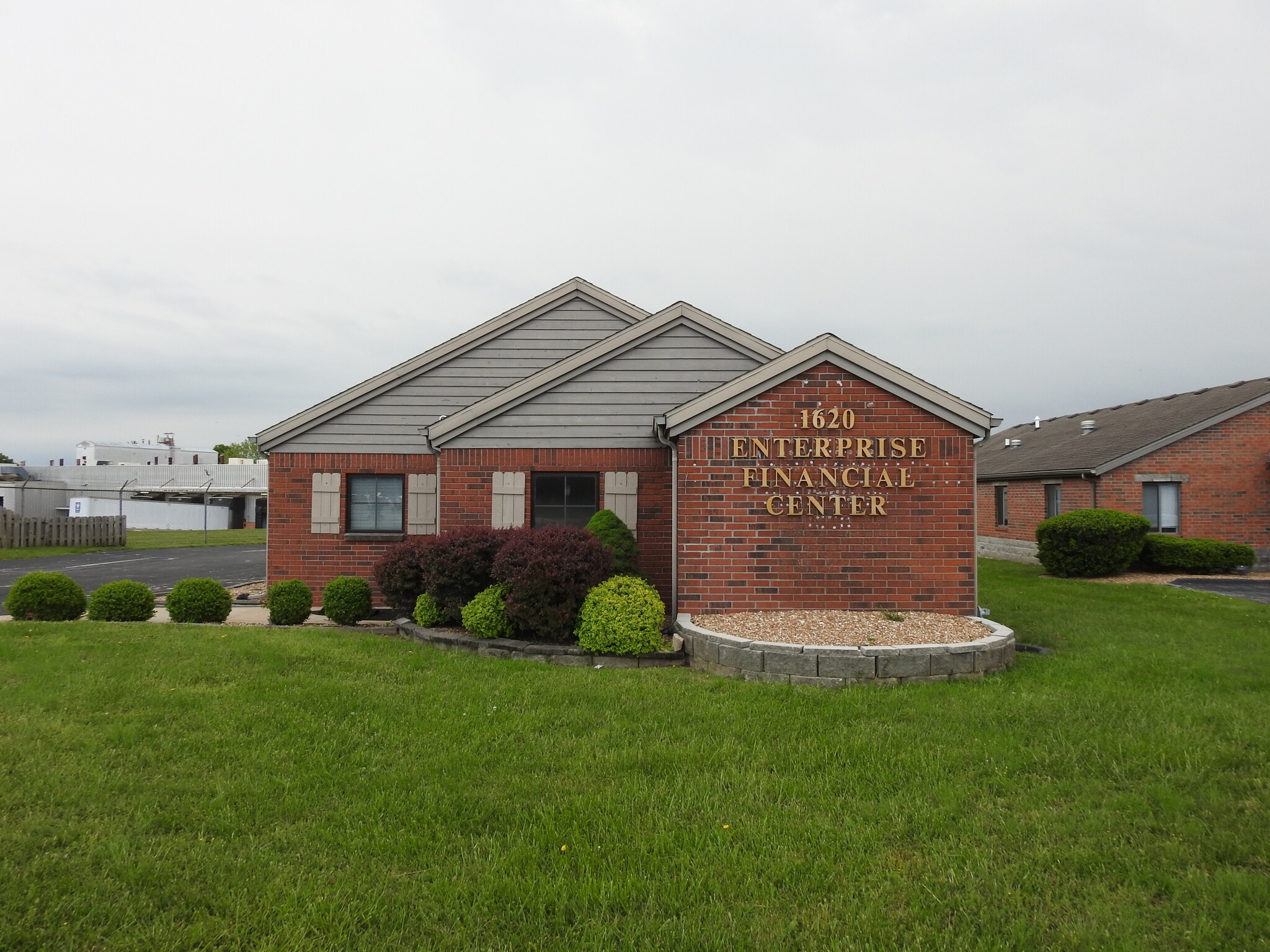 1620 Enterprise Ave, Springfield, MO for Rent