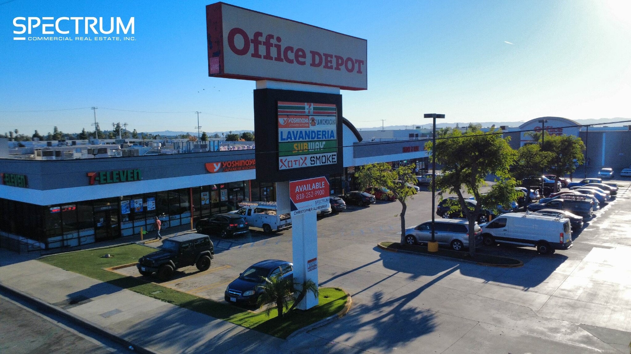 12900-12902 Foothill Blvd, Sylmar, CA for Rent