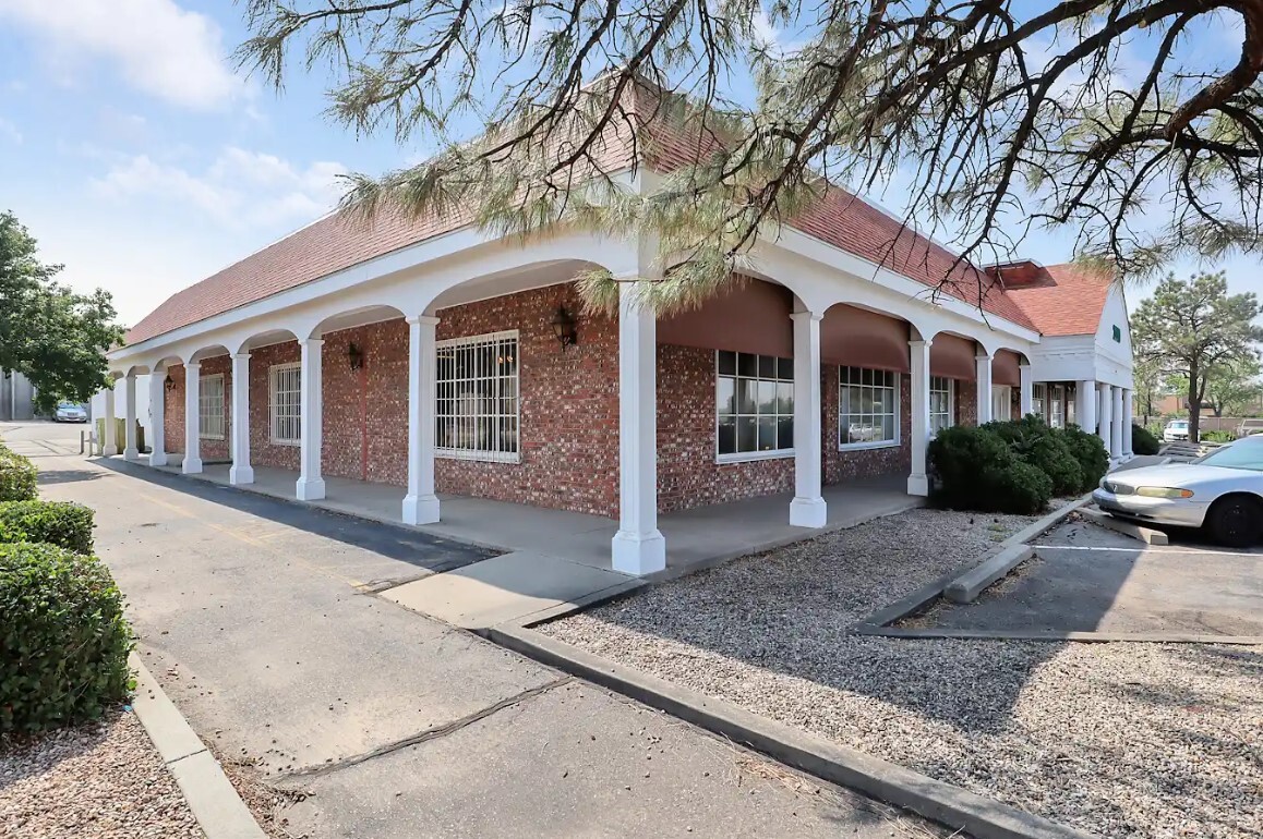 2200 Eubank Blvd NE, Albuquerque, NM for Rent