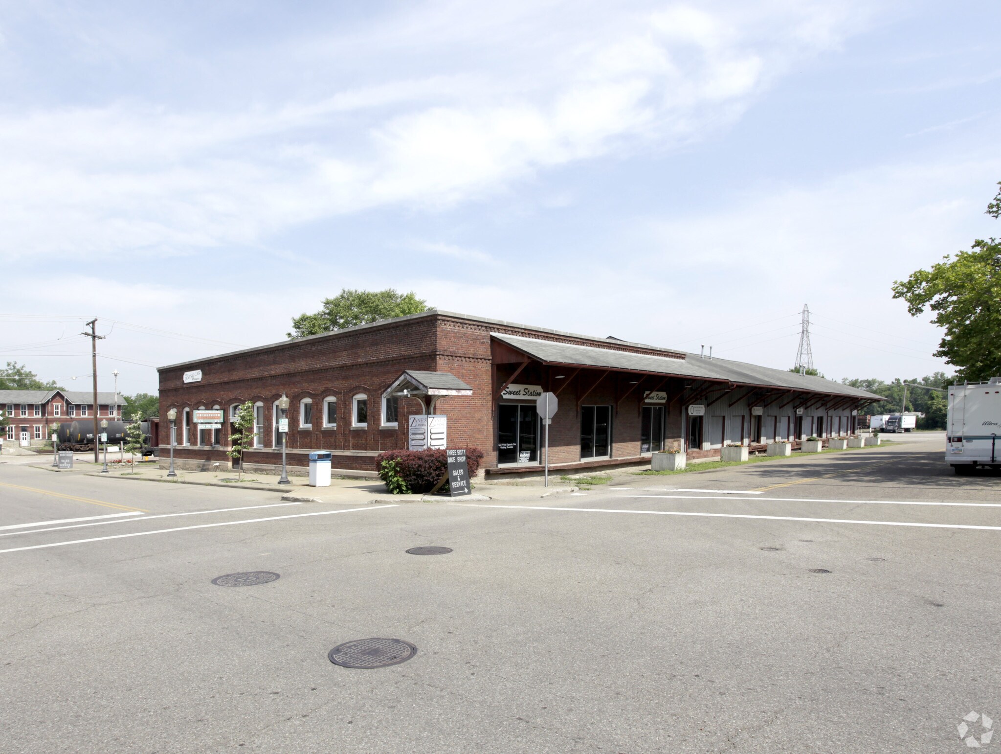 231-253 Market St, Zanesville, OH for Rent