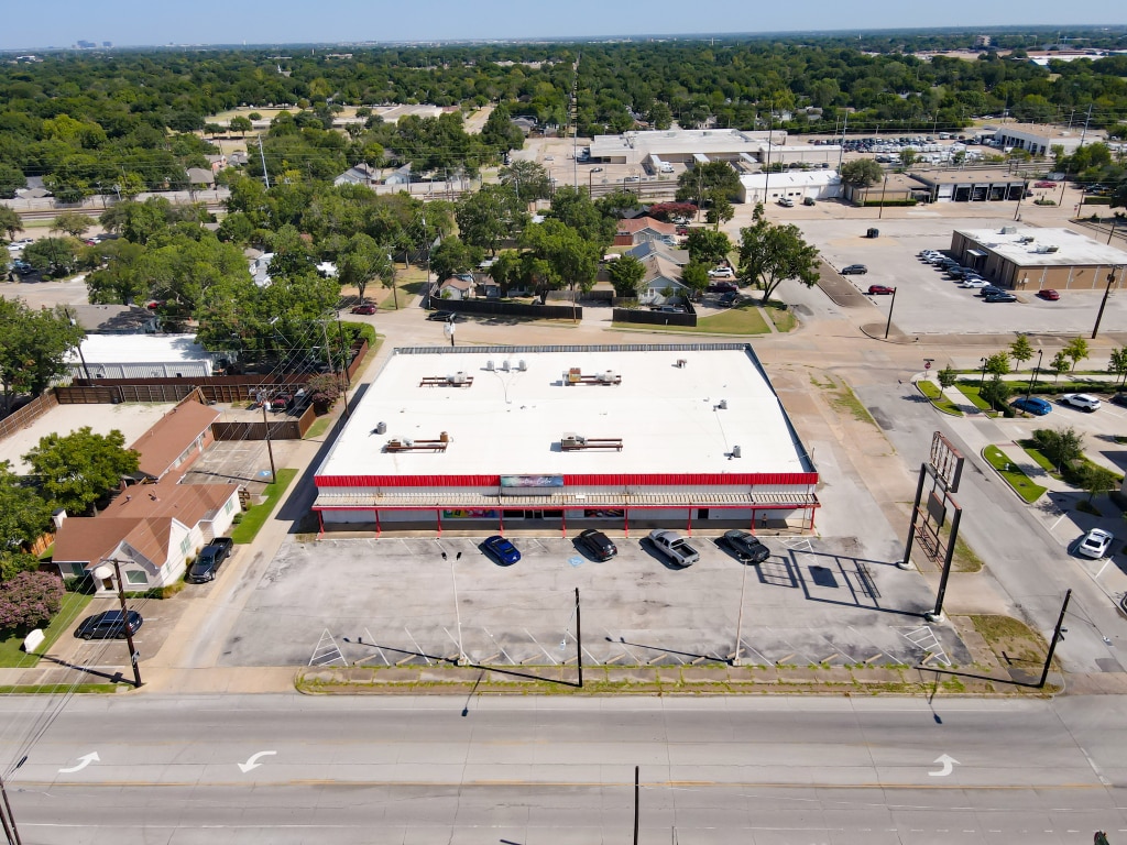 1101 Main St, Garland, TX for Sale