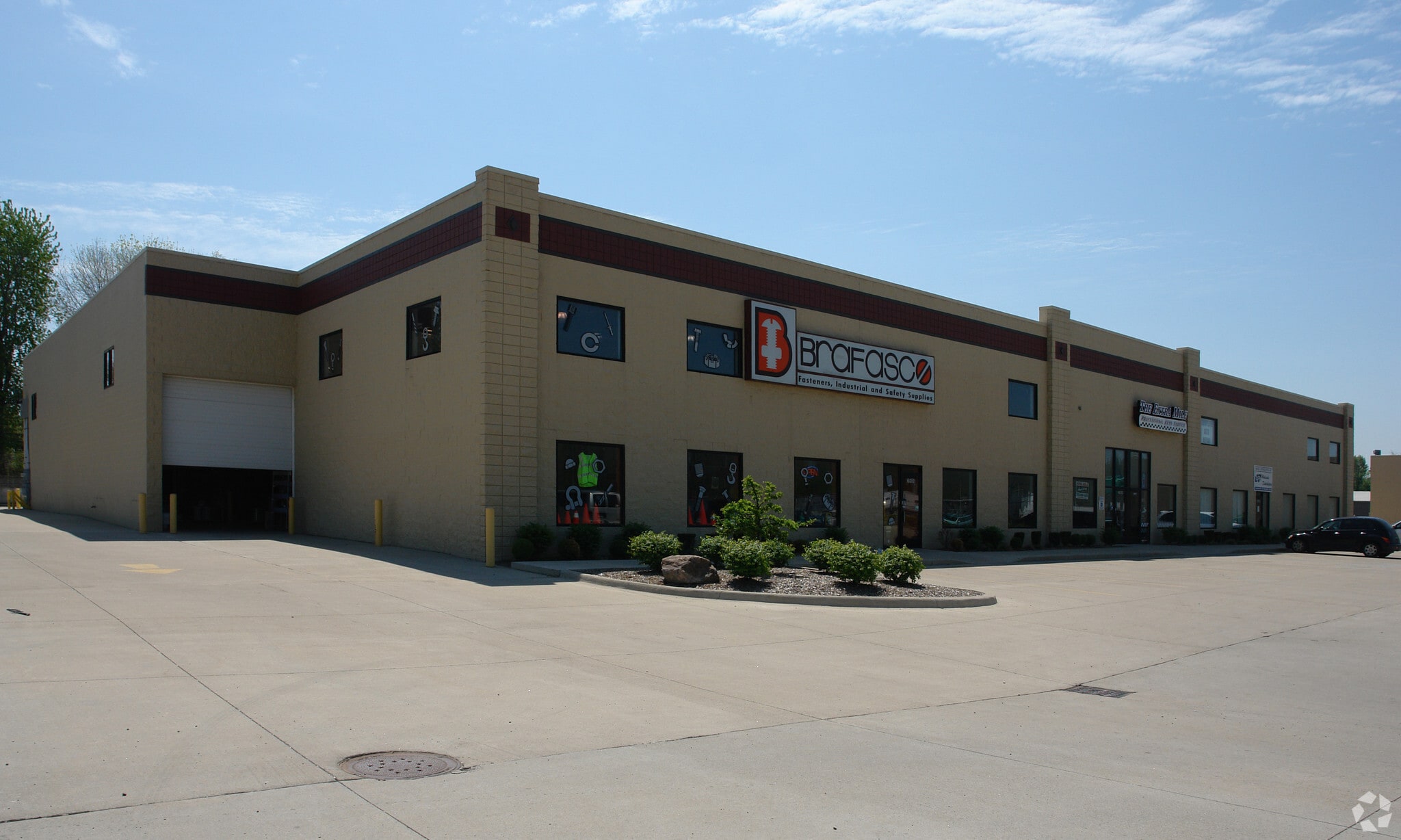 35900-35906 Groesbeck, Clinton Township, MI for Rent