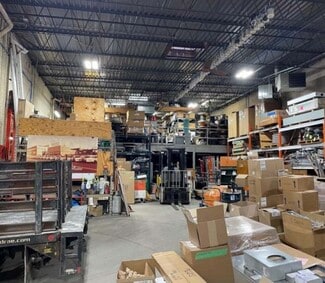 Milwaukee, WI Manufacturing - 2110 W Clybourn St