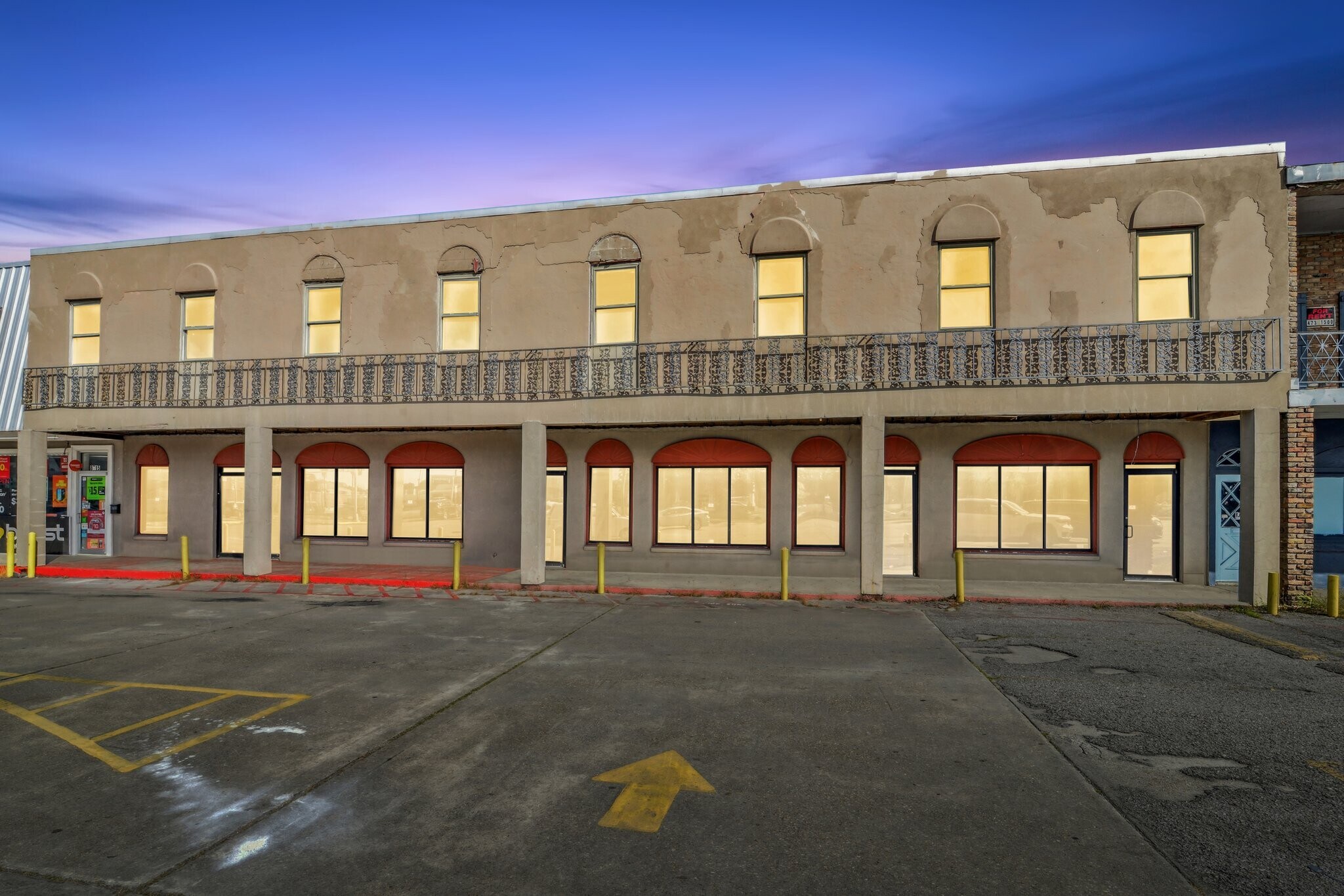 8717 W Judge Perez Dr, Chalmette, LA for Sale