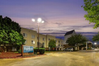 Irving, TX Hospitality - 630 W John Carpenter Fwy