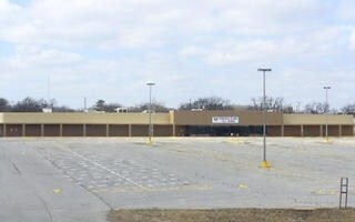 Burkburnett, TX Retail - 106 S Red River Expy Burkburnett, TX Retail - 106 S Red River Expy