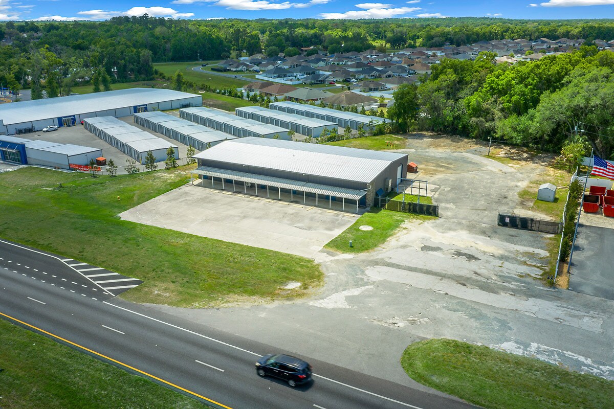 9732 SE US Highway 441, Belleview, FL for Rent