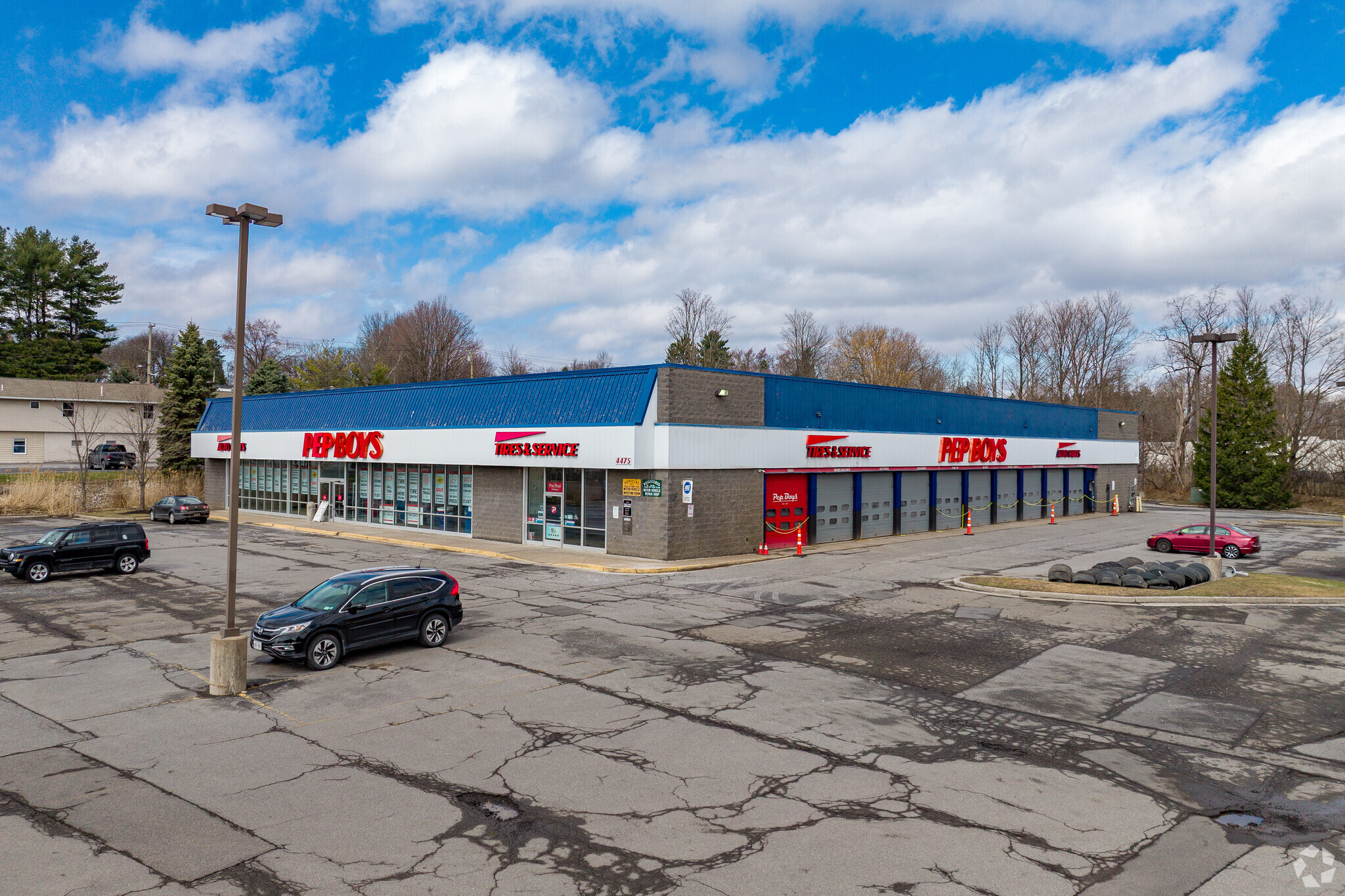 4475 Commercial Dr, New Hartford, NY for Rent