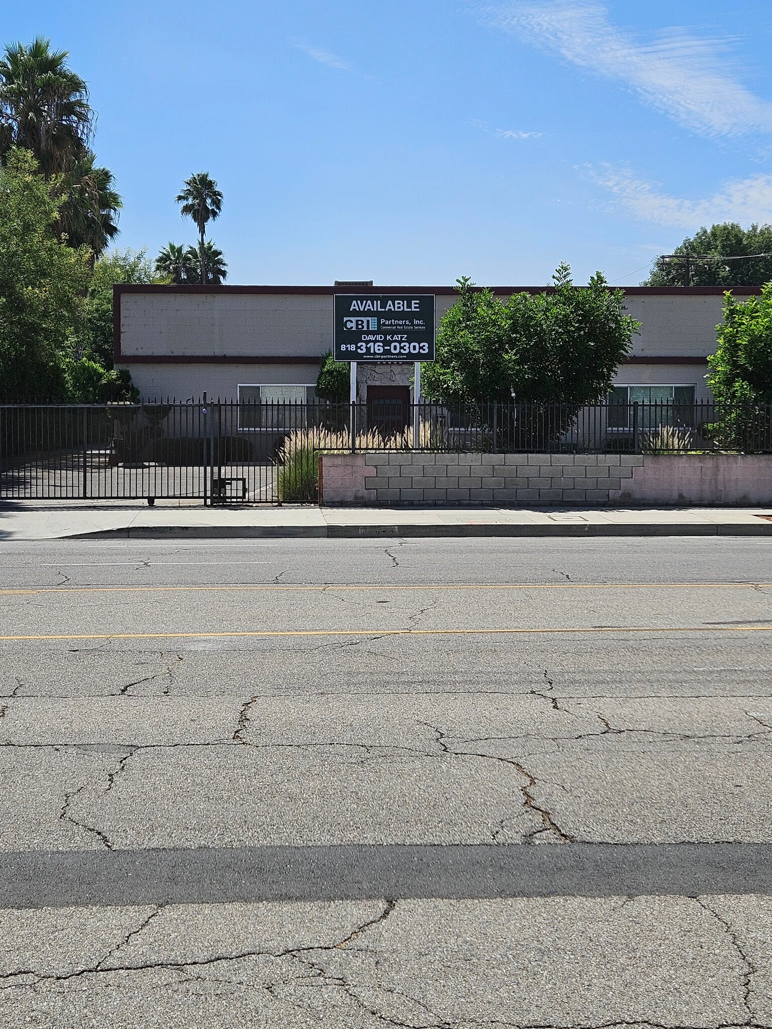 20952-20958 Nordhoff St, Canoga Park, CA for Rent