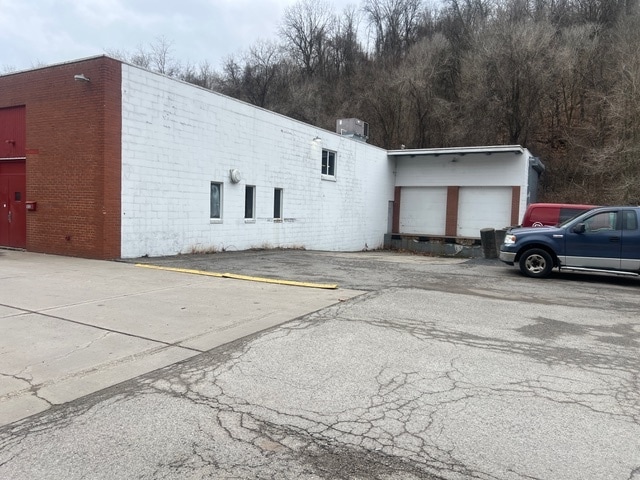 1032-1034 Saw Mill Run Blvd W, Pittsburgh, PA for Rent