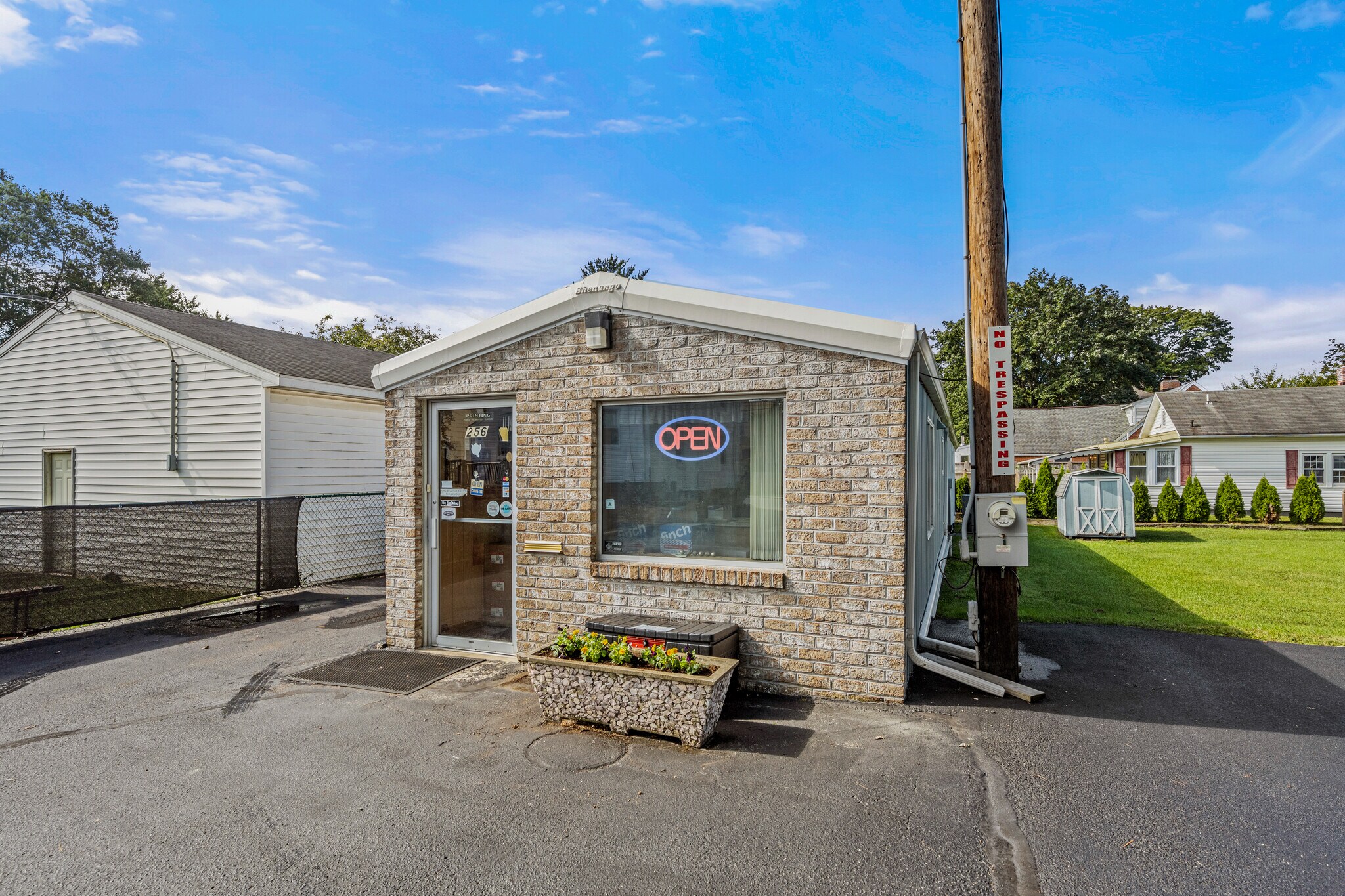 256 E Green St Westminster, MD 21157 Flex Property for Sale on