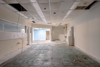 Miami, FL Retail - 11920 NW 27th Ave Miami, FL Retail - 11920 NW 27th Ave