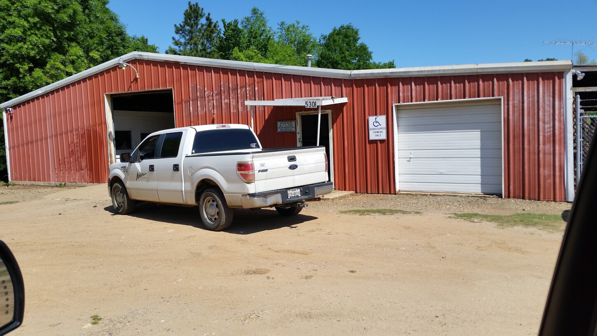 Hooks, TX 75561 Industrial Property for Sale on