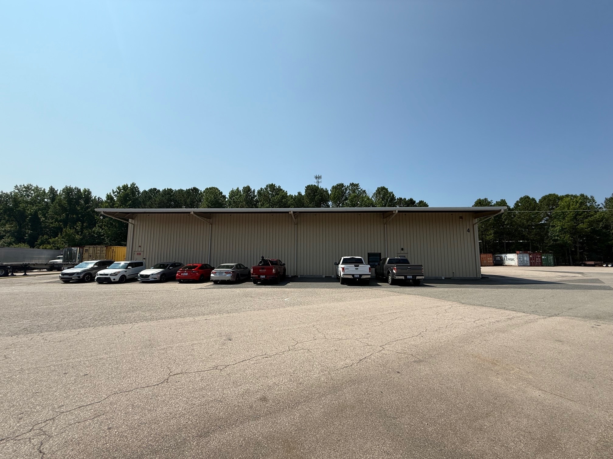 810 Center St, Apex, NC for Rent