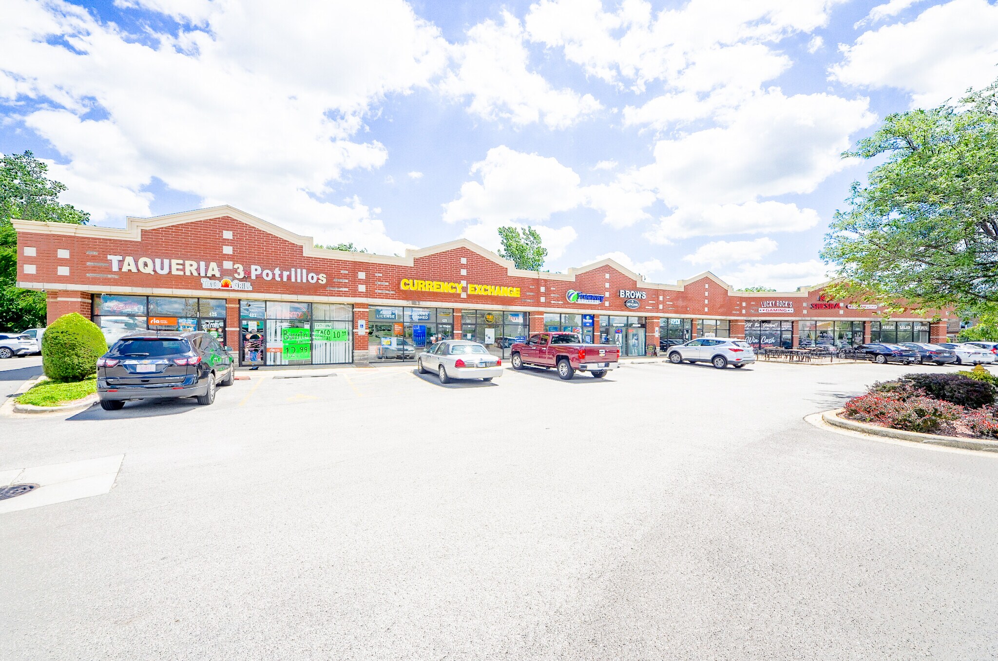 425-445 Lake St, Addison, IL for Rent