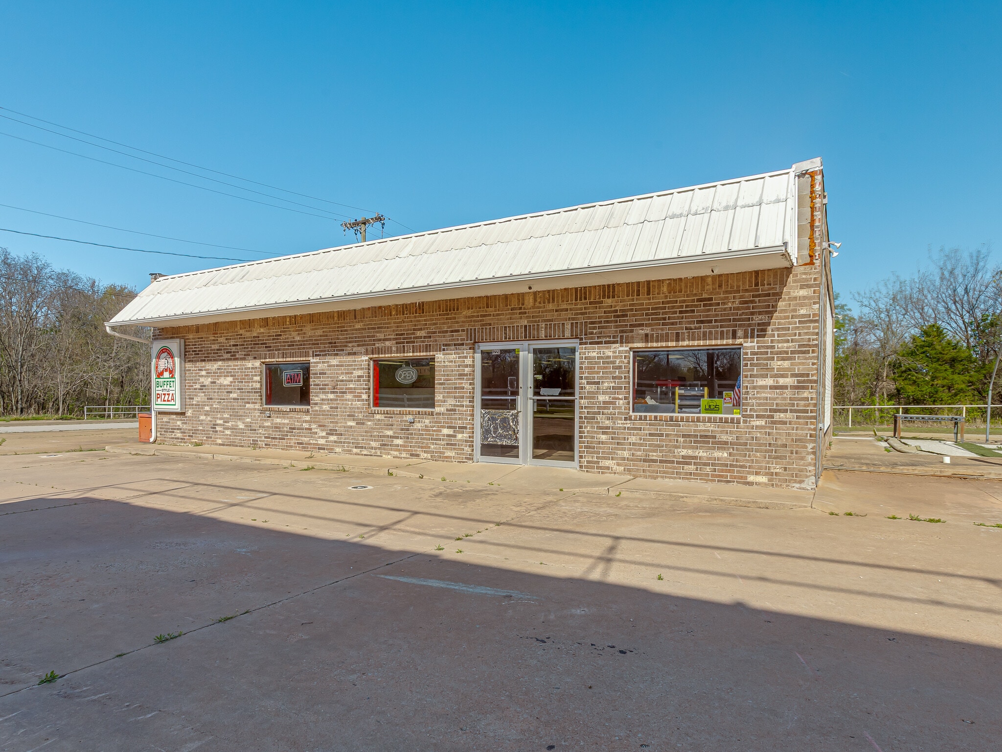1221 N 8th Ave, Stroud, OK for Sale