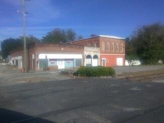Main St & Railroad St