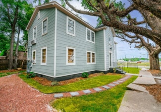Mobile, AL Apartments - 1300 Illinois St