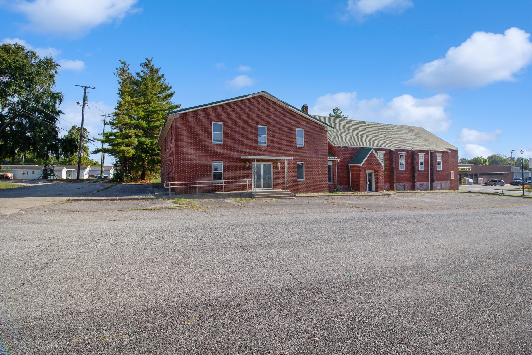 220 S Main St, Brownstown, IN for Sale