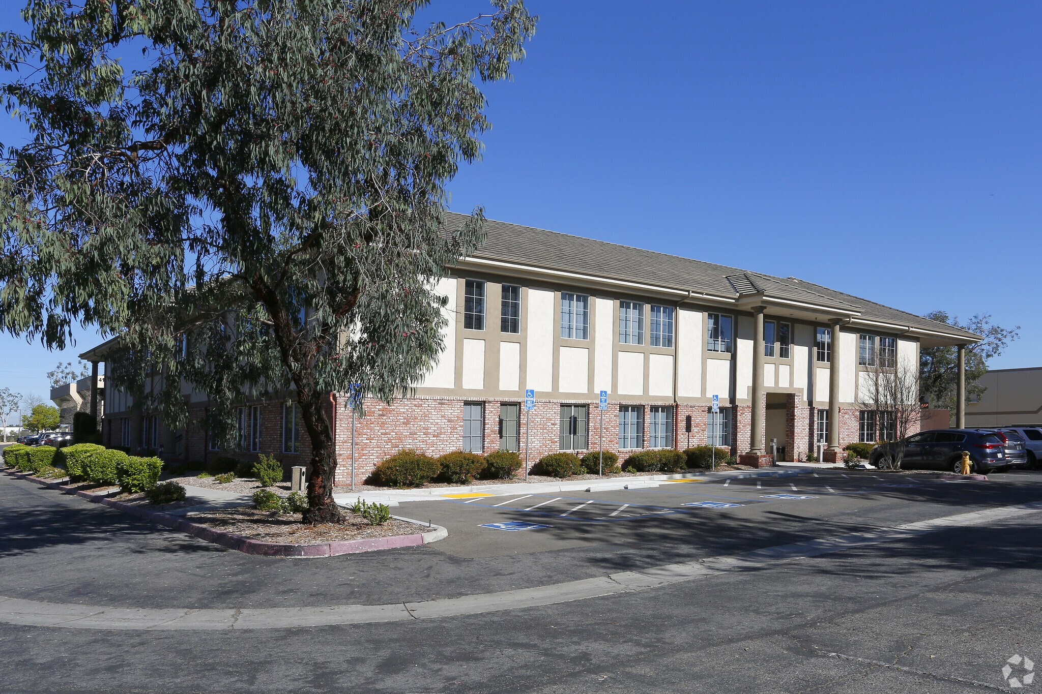 41690 Enterprise Cir N, Temecula, CA for Rent