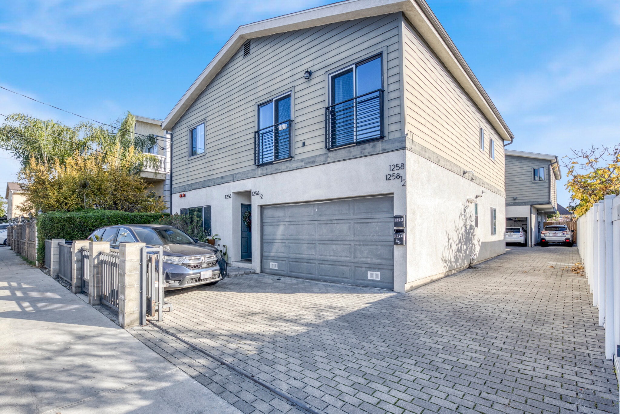 1256 N Hobart Blvd, Los Angeles, CA for Sale