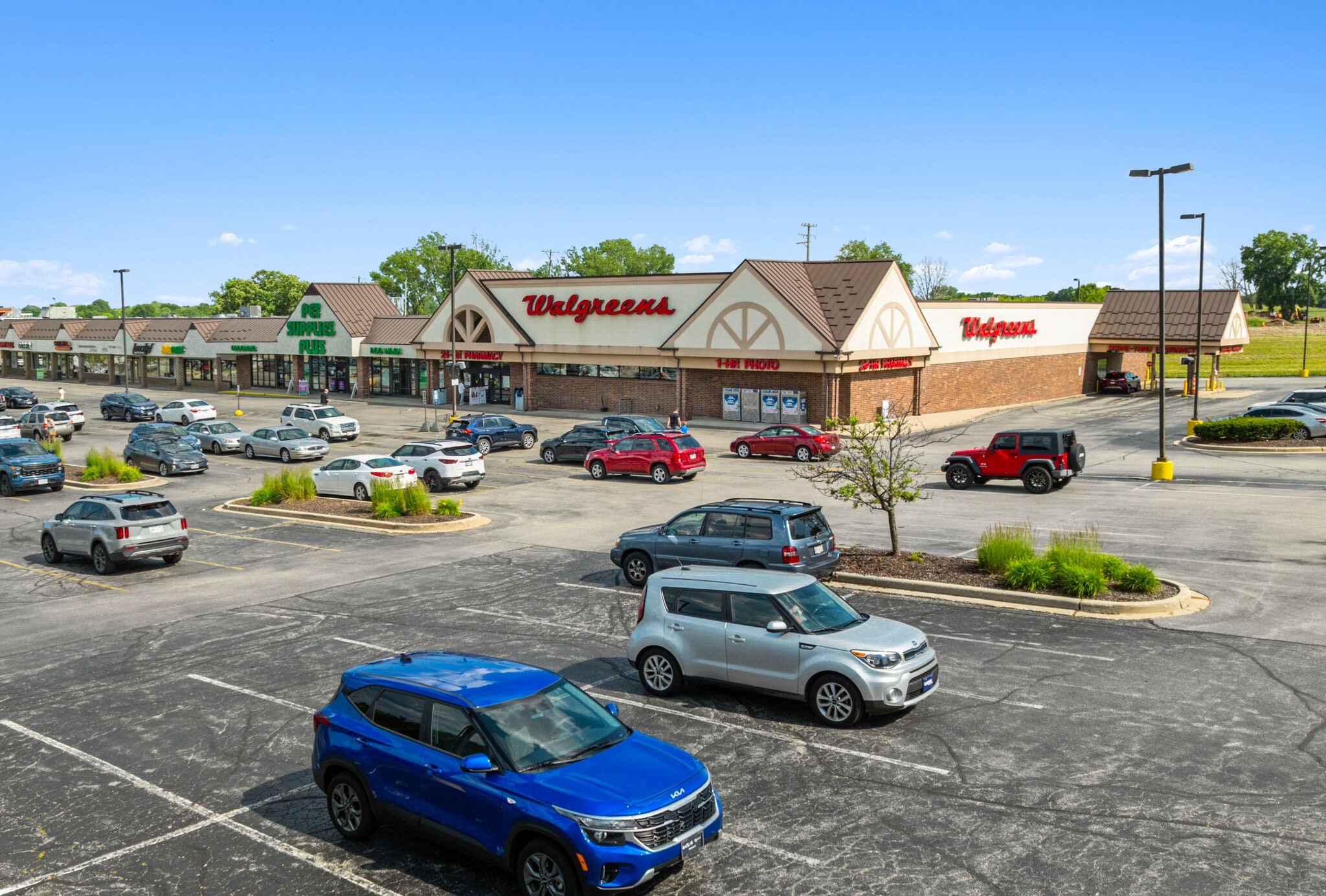 3805 80th St, Kenosha, WI for Sale