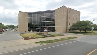 Danville, IL Office/Medical - 707 N Logan Ave