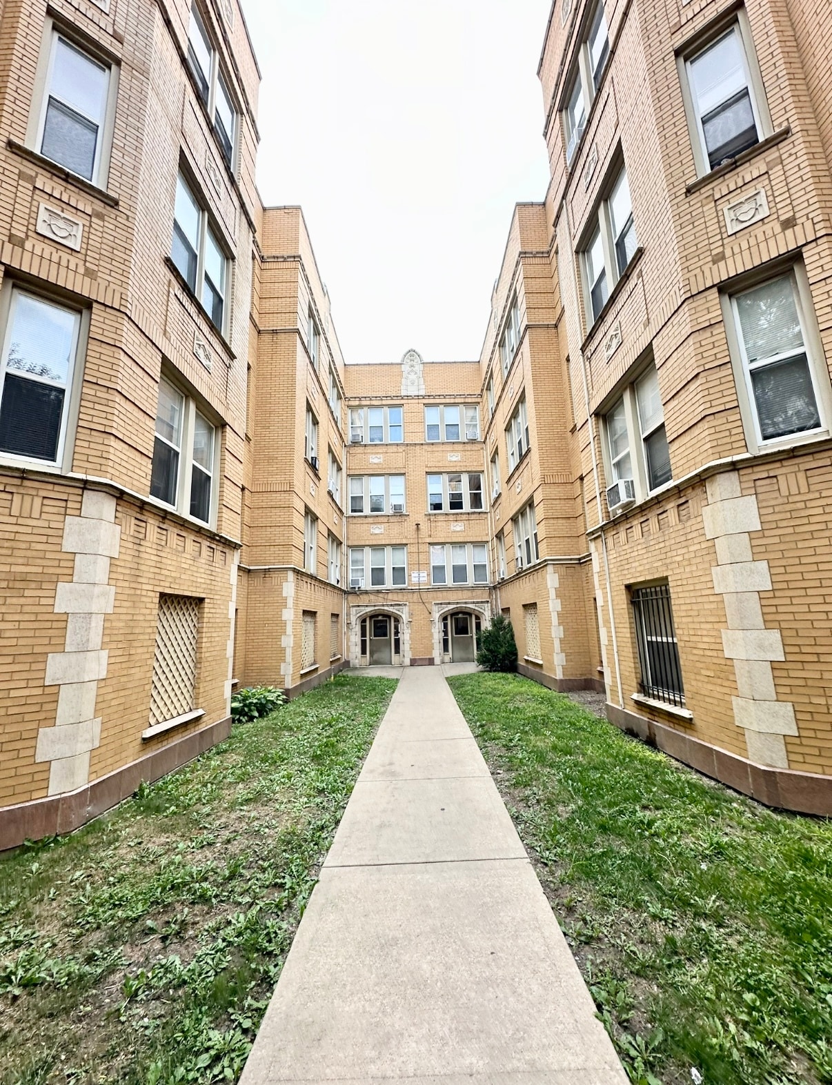 5400 W Madison St, Chicago, IL for Sale